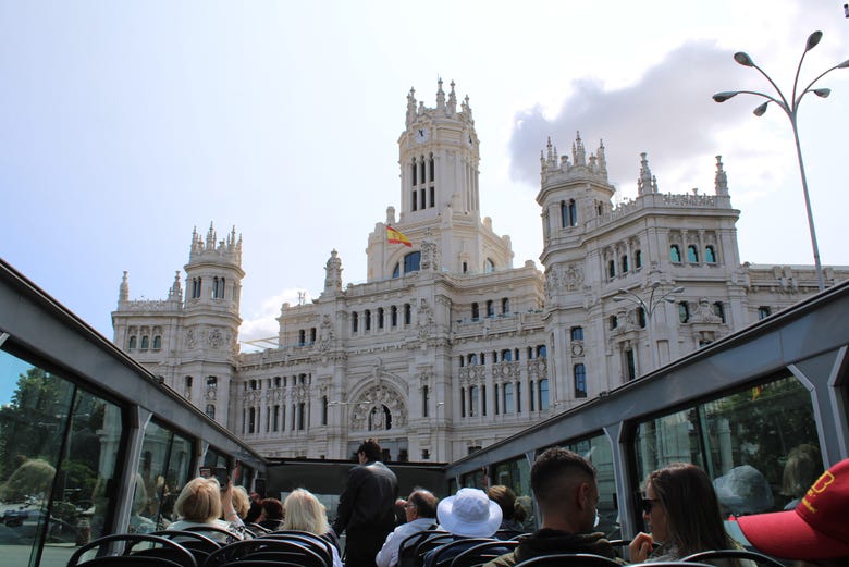 Admirez l'hôtel de ville de Madrid