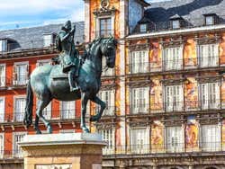 Plaza Mayor, statue de Philippe III