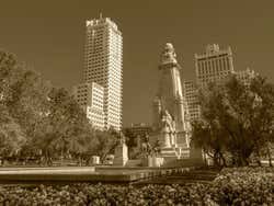 Plaza de España (Place d'Espagne)