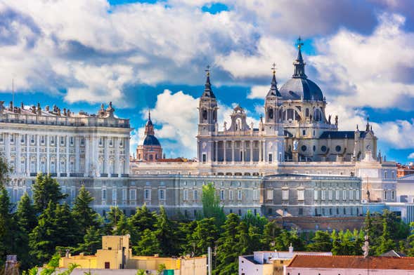 Palais Royal + Cathédrale de l'Almudena